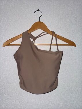 Abercrombie & Fitch YPB sculptLUX beige set xs
(Top fits like an xxs)